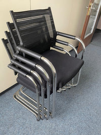 Dauphin Konferenzstuhl mit Netzrücken