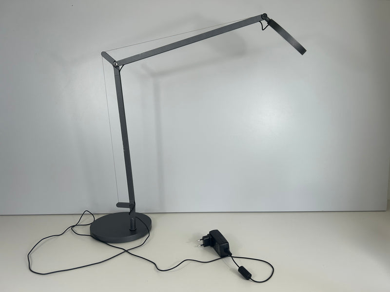 Artemide Demetra Tavolo schwarz professional Schreibtischlampe