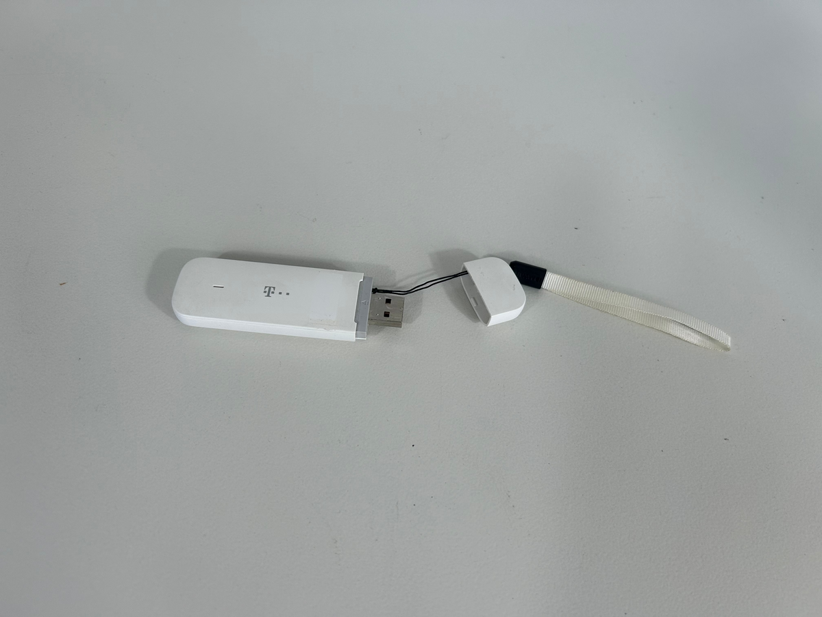 Telekom Huawei Speedstick LTE V weiß Huawei E3372