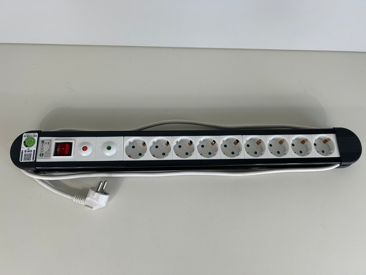 Steckdosenleiste 9x Stecker Goobay Überspannungsschutz