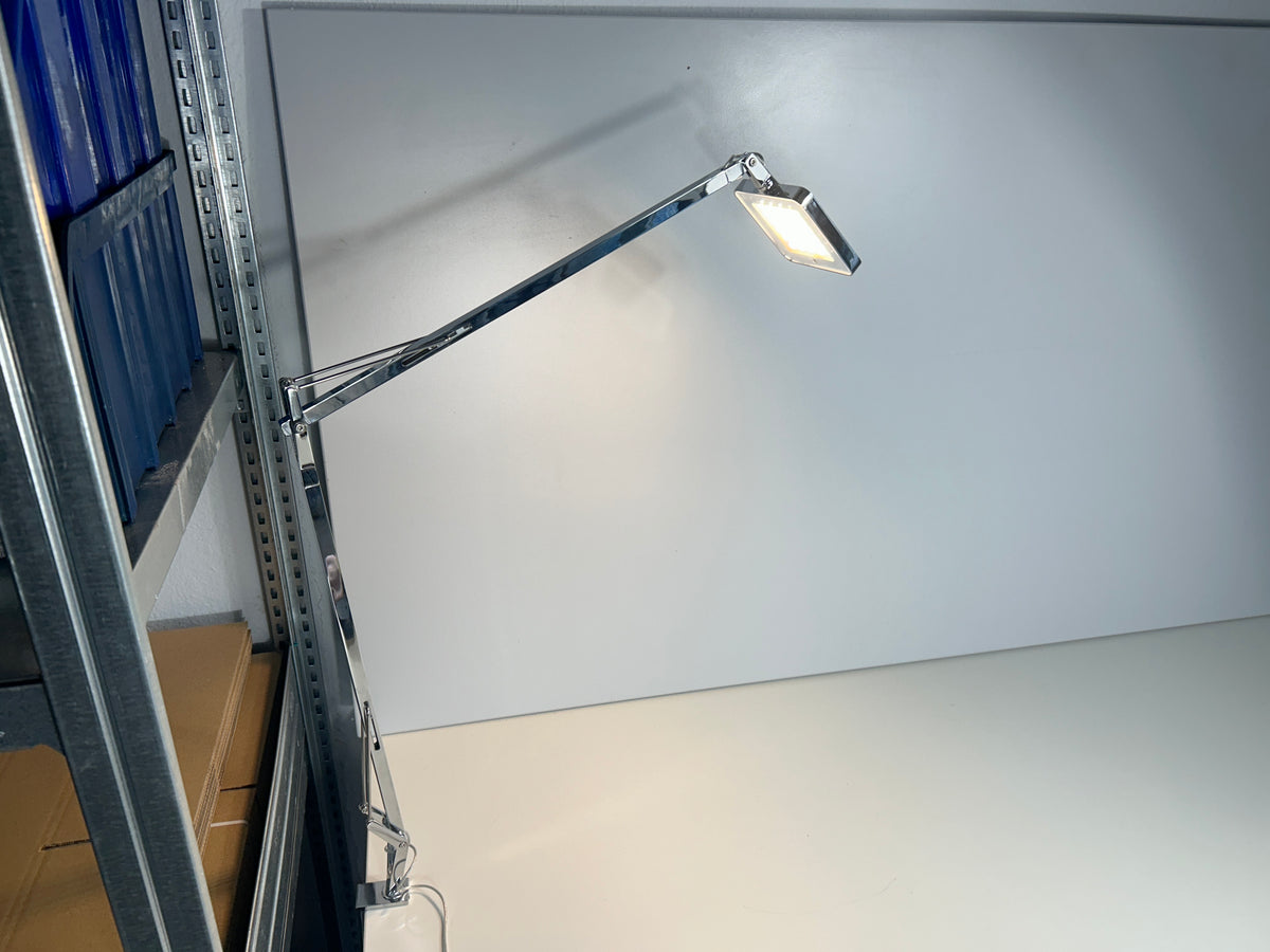 Flos Kelvin LED Lampe mit Klemme Büroleuchte Schreibtischleuchte